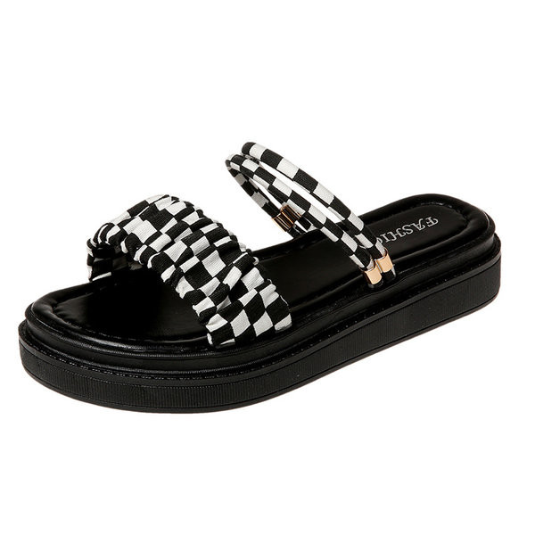 Karirane papuče s debelim potplatom - dvije boje za žene