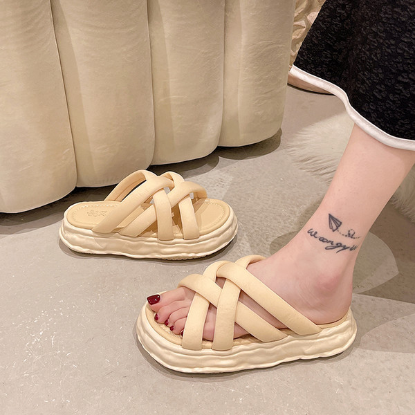 Νέο μοντέλο γυναικείες παντόφλες με τραχιά σόλα - τέσσερα χρώματα