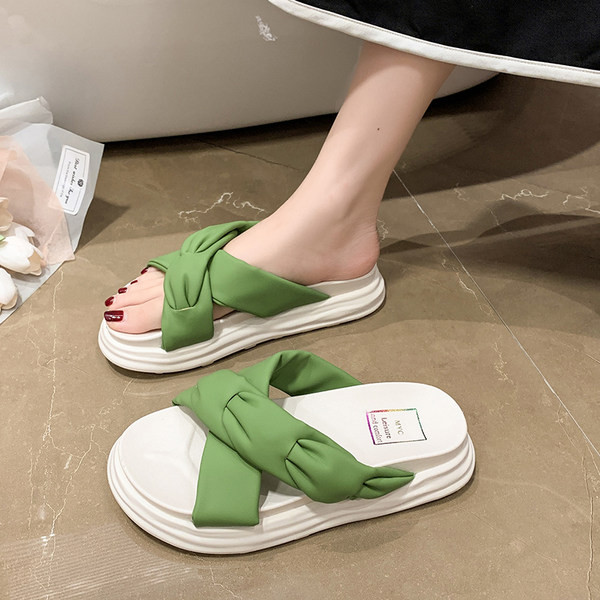 Novi model ženskih papuča sa ukrštenim naramenicama - tri boje