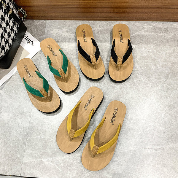 Ženske japanke s tekstilnim naramenicama preko prstiju