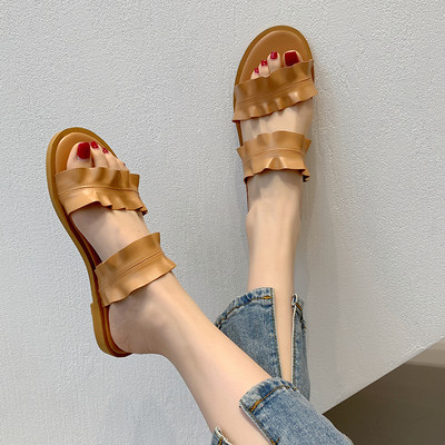 Γυναικείες παντόφλες με χαμηλό τετράγωνο τακούνι 2cm