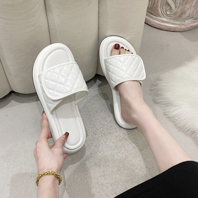 Γυναικείες καπιτονέ έκο δερμάτινες παντόφλες επίπεδη σόλα