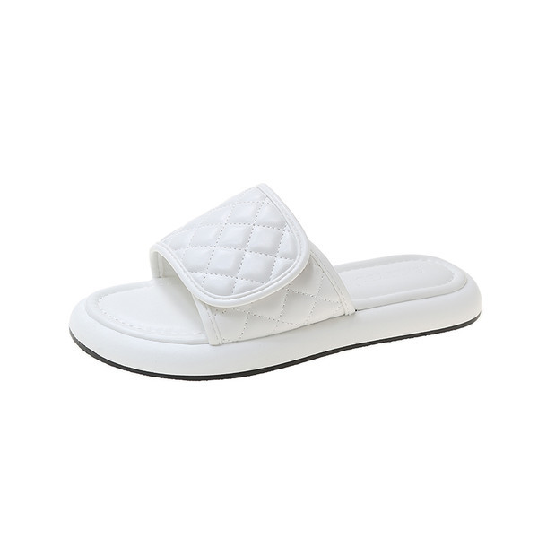 Γυναικείες καπιτονέ έκο δερμάτινες παντόφλες επίπεδη σόλα