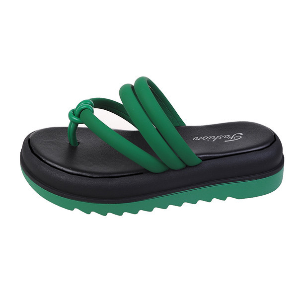 Ženske japanke s platformom i tankim naramenicama