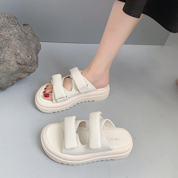 Γυναικείες παντόφλες με ψηλή σόλα 5 cm και κούμπωμα με velcro