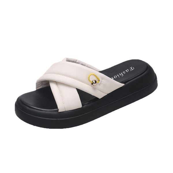 Γυναικείες παντόφλες πλατφόρμας με απαλές σταυρωτά λουράκια