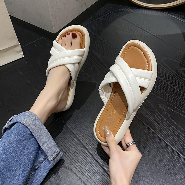 Ženske papuče sa remenčićima od eko kože - dva modela