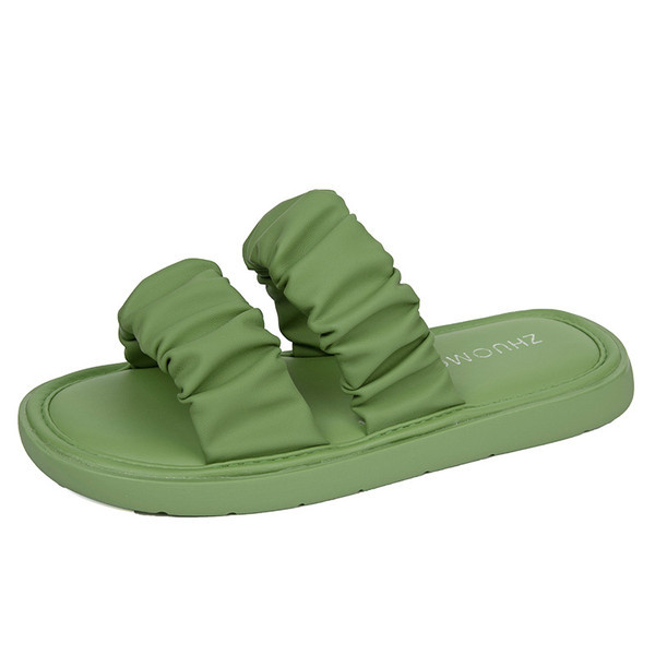 Γυναικείες έκο δερμάτινες παντόφλες με επίπεδη σόλα κατάλληλες για την καθημερινότητα