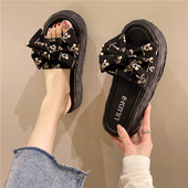 Γυναικείες παντόφλες με κορδέλα σε τρία χρώματα