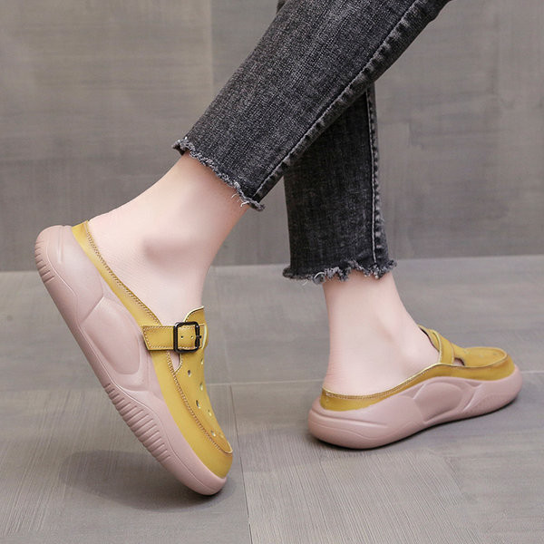 Γυναικείες οικολογικές παντόφλες κλειστές με μεταλλική αγκράφα