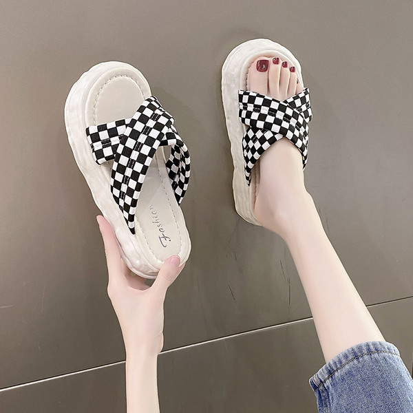 Γυναικείες καρό παντόφλες με ψηλή σόλα 4,5cm