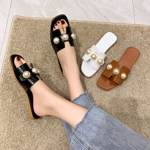 Ženske četvrtaste papuče od eko kože sa bisernim ukrasom