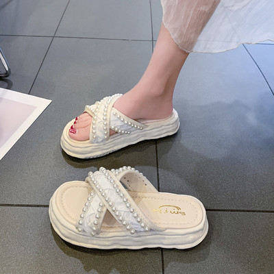 Γυναικείες casual παντόφλες με πέρλες