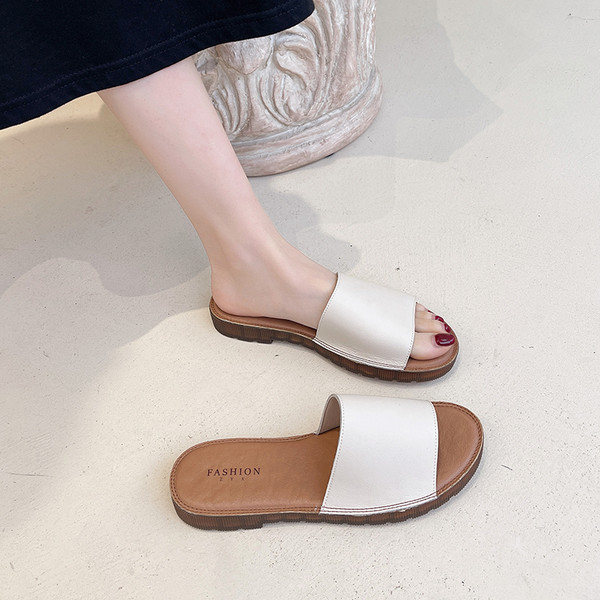 Ljetne ženske kožne papuče ravnog potplata