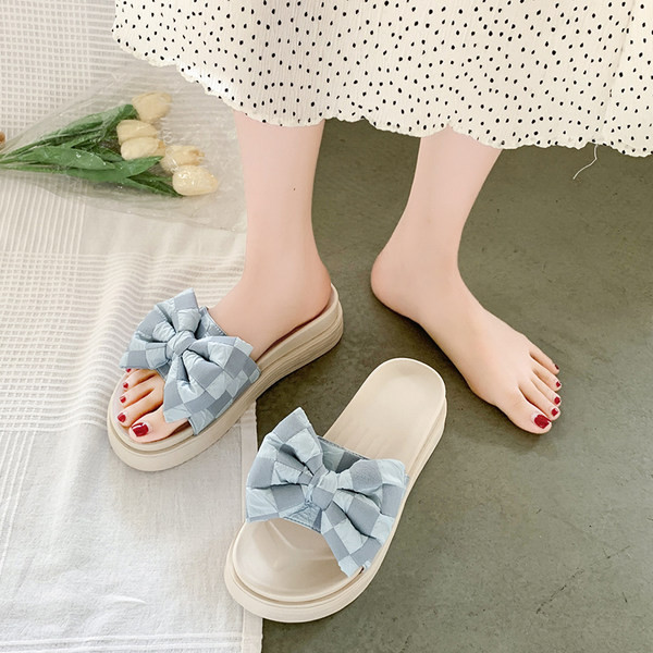 Γυναικείες casual παντόφλες με υφασμάτινες τιράντες με κορδέλα