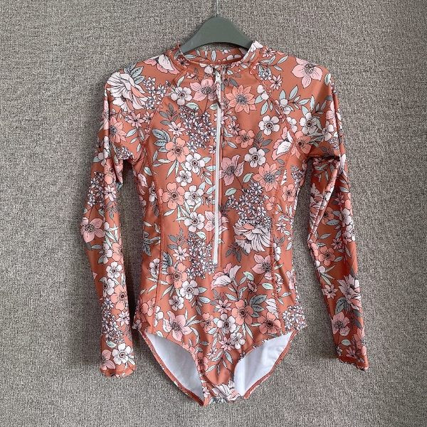 Ženski jednodijelni kupaći kostim s cvjetnim uzorkom i patentnim zatvaračem