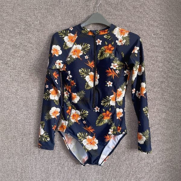 Ženski jednodijelni kupaći kostim s cvjetnim uzorkom i patentnim zatvaračem