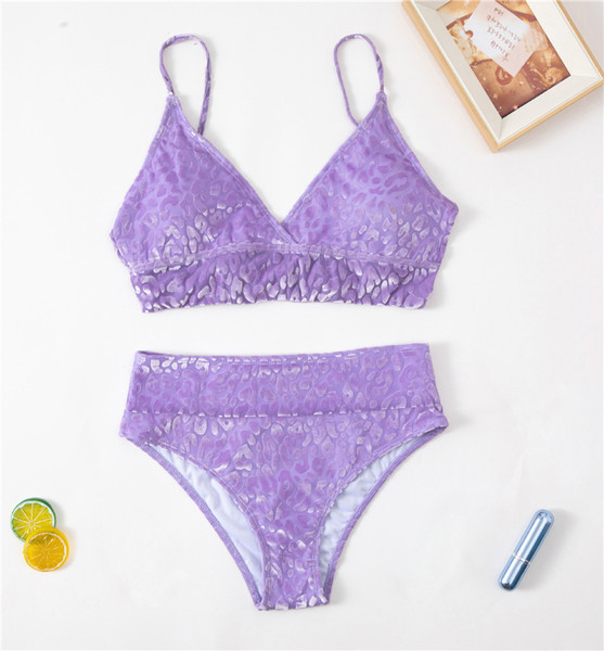 Ženski dvodijelni kupaći kostim ljubičaste boje sa animal printom