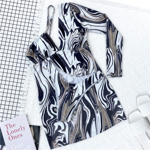 Ženski dvodijelni kupaći kostim sa zaštitom od sunca