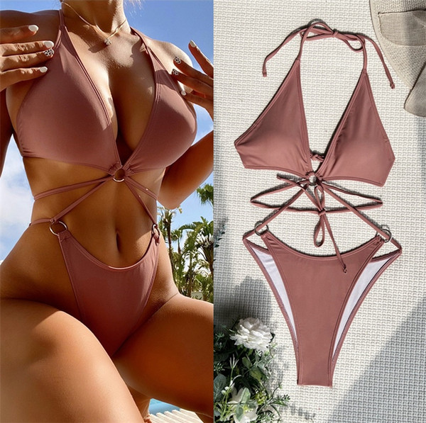 Ženski jednodijelni kupaći kostim s izrezima - smeđe boje