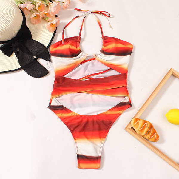 Novi model šarenog jednodijelnog kupaćeg kostima s izrezanim dijelovima