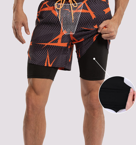 Novi model muških kupaćih kostima tipa šorc za plažu