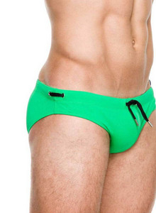 Ανδρικά μαγιό παραλίας σε μονόχρωμο χρώμα