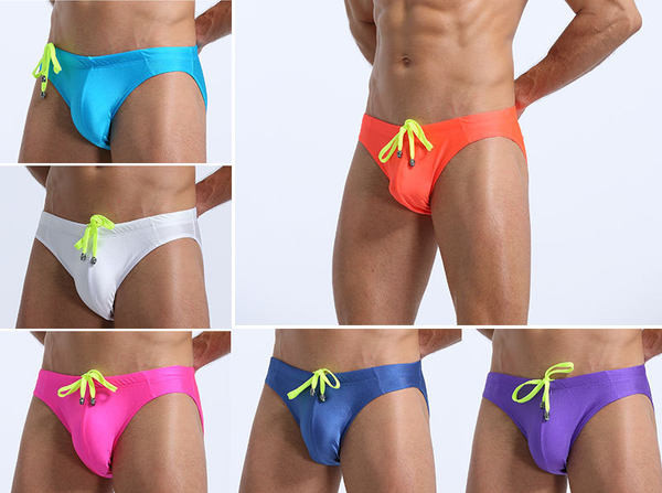 Vīriešu peldkostīms ar mežģīnēm - īsa tipa