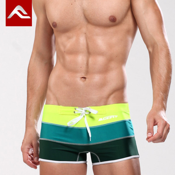 Novi model muškog kupaćeg kostima sa vezicama tipa boxerica