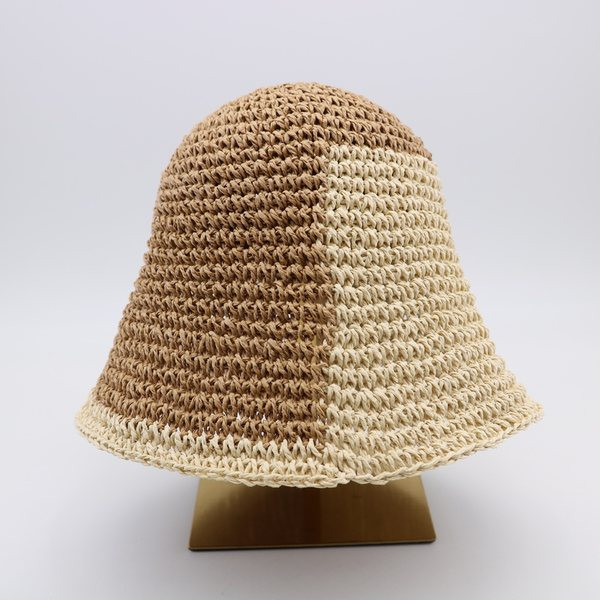 Ženska ribarska kapa