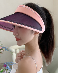 Γυναικείο καπέλο - με μεγάλο γείσο