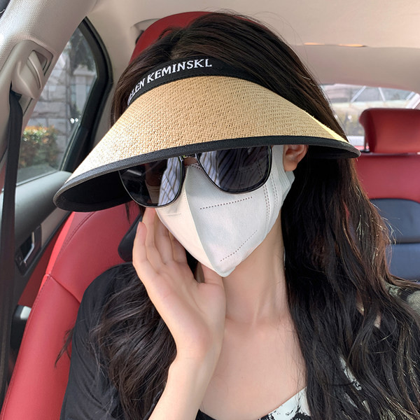 Ženski šešir za sunce - slamnati