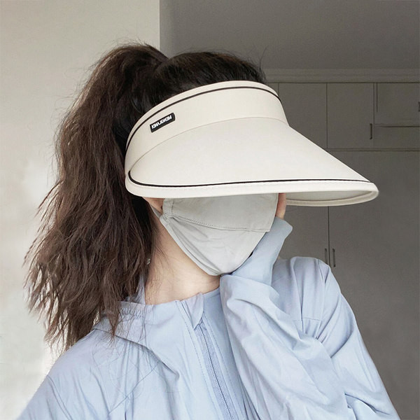 Ženski šešir - s velikim obodom koji pokriva lice