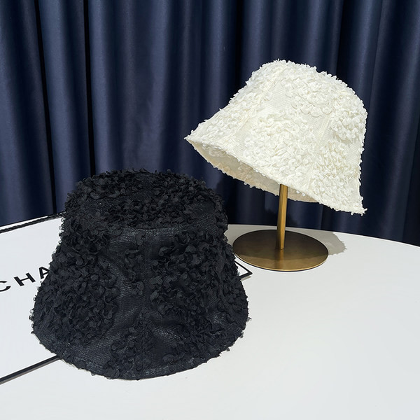 Ženski šešir - sa čipkom