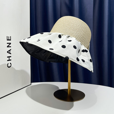 Καλοκαιρινό ψάθινο καπέλο με υφασμάτινο γείσο