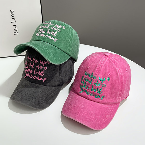 Ležerna ženska kapa sa vezom - više boja