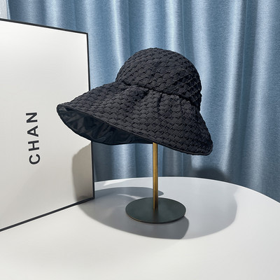 Φαρδύ γείσο καλοκαιρινό γείσο για γυναίκες