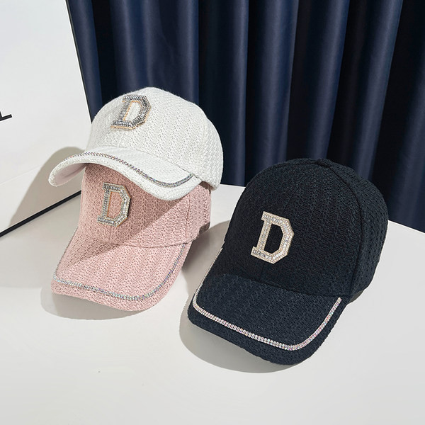 Ženska ljetna kapa - sa šilterom i kamenčićima