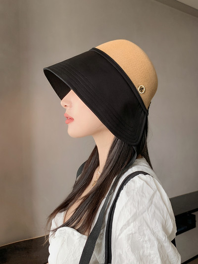 Καλοκαιρινό καπέλο με μεταλλική διακόσμηση για γυναίκες