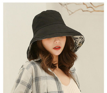 Γυναικείο καπέλο  με 2 πρόσωπα και φλοράλ μοτίβα