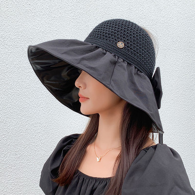 Μοντέρνο καλοκαιρινό καπέλο με κορδέλα