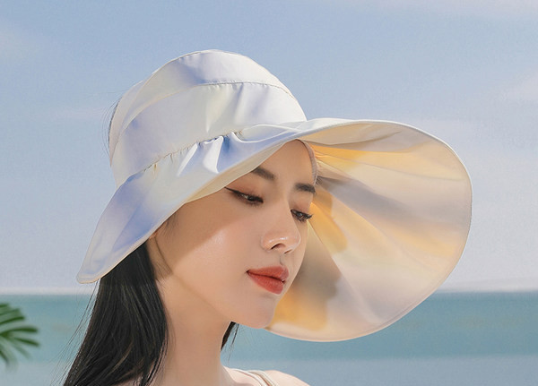 Ženski šešir za sunce širokog oboda