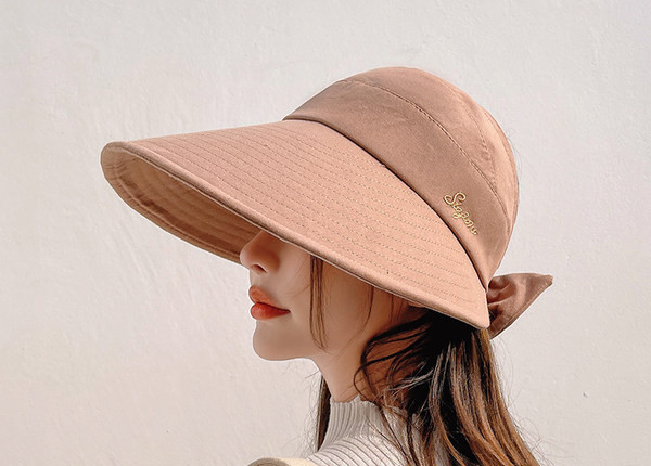 Letný dámsky šilt so stuhou