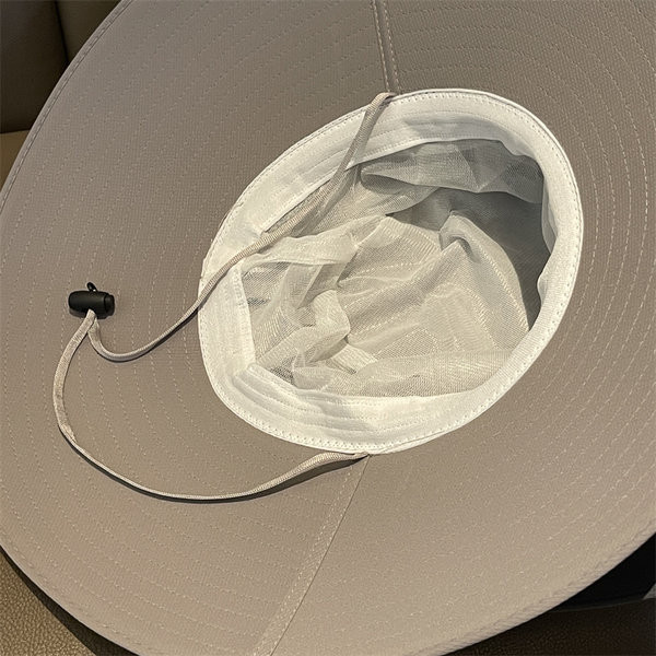 Υφασμάτινο καπέλο  με φαρδύ γείσο