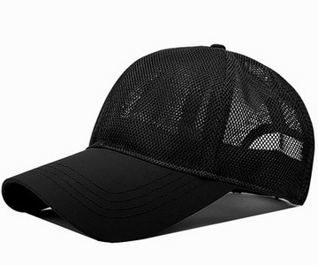 Текстилна шапка с козирка и мрежеста част