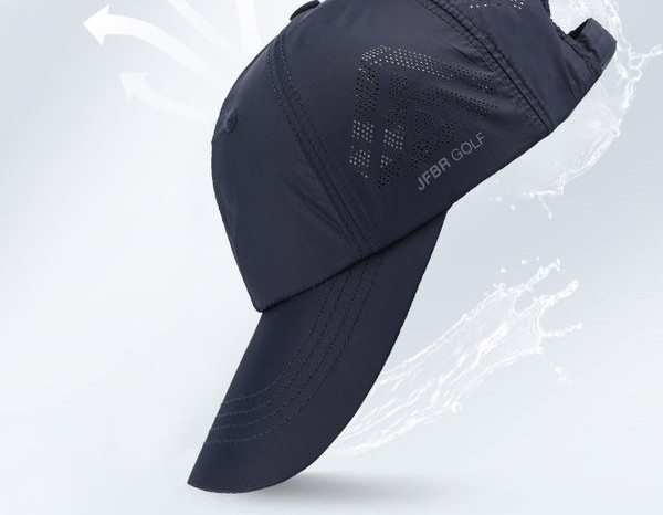 Тънка мъжка шапка с мрежеста част