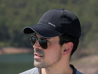 Мъжка шапка от бързосъхнеща материя