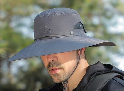 Мъжка лятна шапка с голяма периферия и връзки