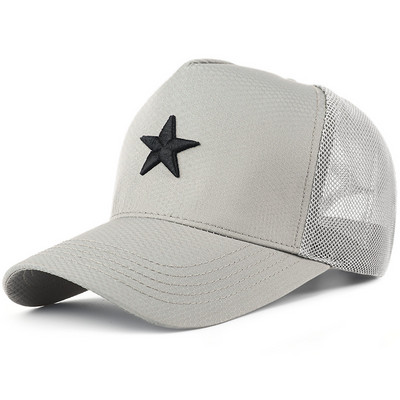 Мъжка бейзболна шапка от дишаща материя с козирка