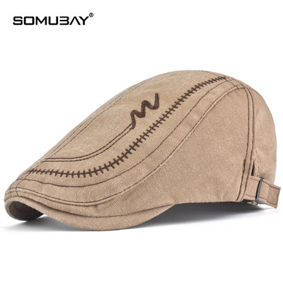 Текстилен каскет с бродерия в ретро стил